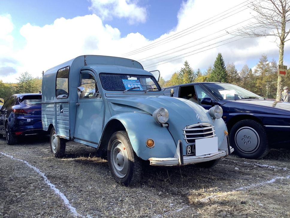 フレンチブルーミーティングオリジン《写真撮影 内田俊一》