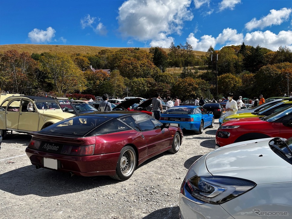 フレンチブルーミーティングオリジン《写真撮影 内田千鶴子》