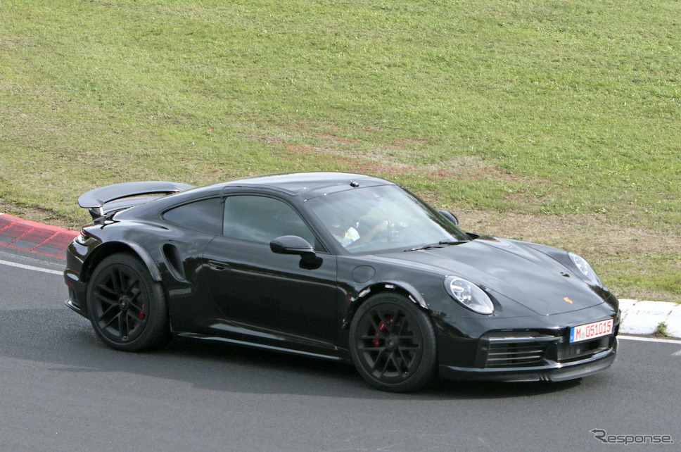 謎のポルシェ911ターボ(スクープ写真)《APOLLO NEWS SERVICE》