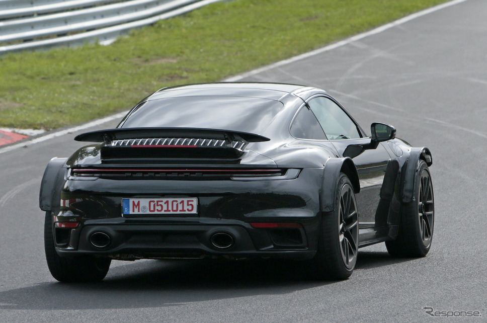 謎のポルシェ911ターボ(スクープ写真)《APOLLO NEWS SERVICE》