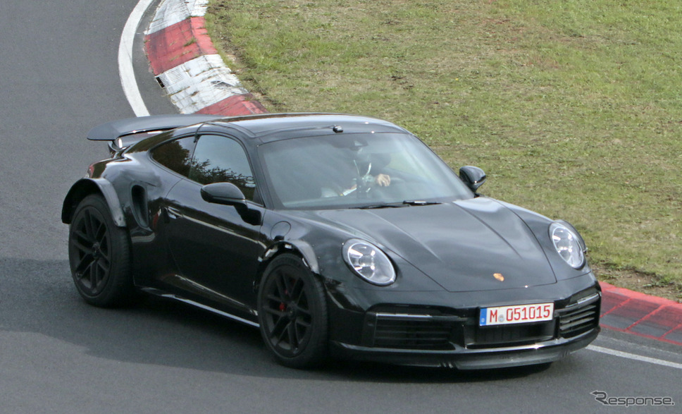 謎のポルシェ911ターボ(スクープ写真)《APOLLO NEWS SERVICE》