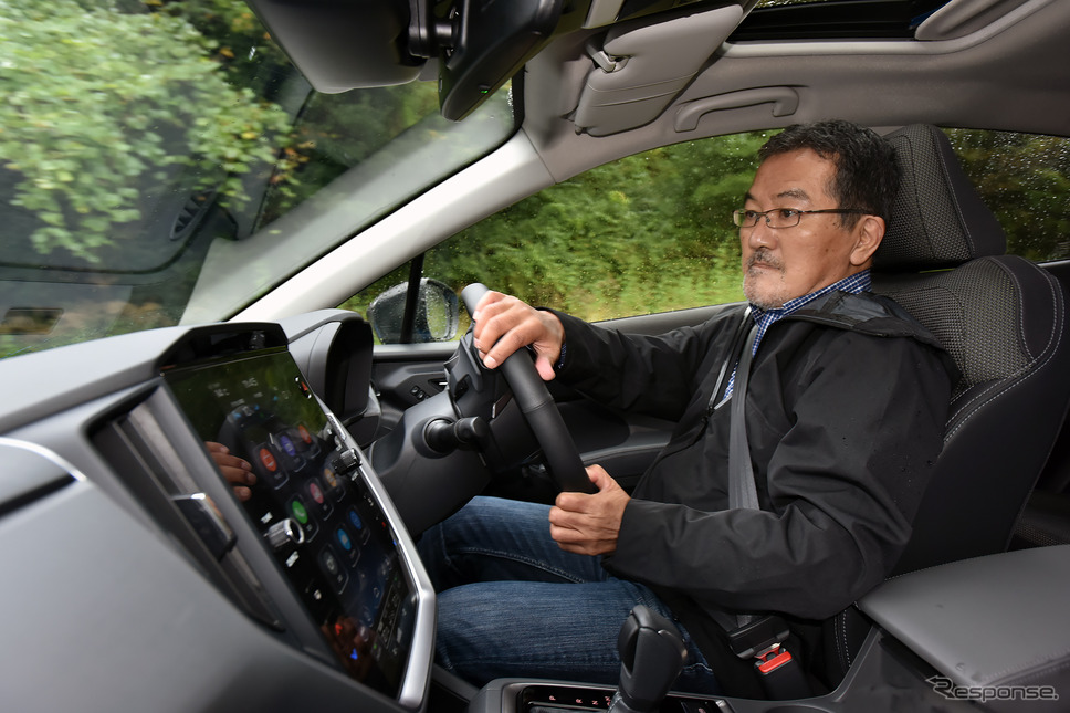 島崎七生人氏《写真撮影 中野英幸》