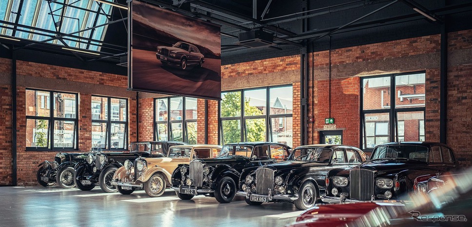 ベントレーの「ヘリテージガレージ」《photo by Bentley》