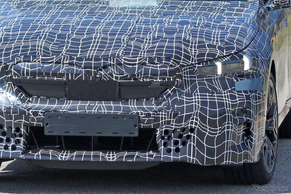 BMW i5 M60 プロトタイプ(スクープ写真)《APOLLO NEWS SERVICE》
