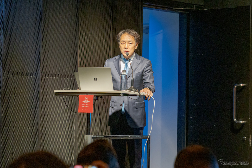 イッセ・スノーソックス日本総代理店株式会社フォーサイト 顧問 建晴久氏。《写真撮影 関口敬文》