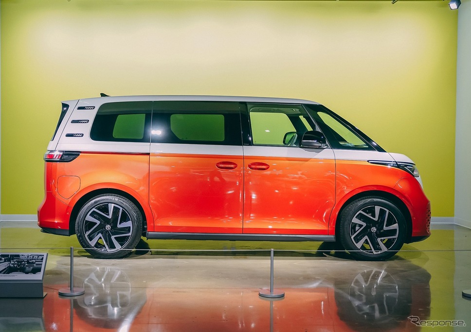 米国ピーターソン自動車博物館のEV展示に追加されたフォルクスワーゲン ID.Buzz《photo by VW》