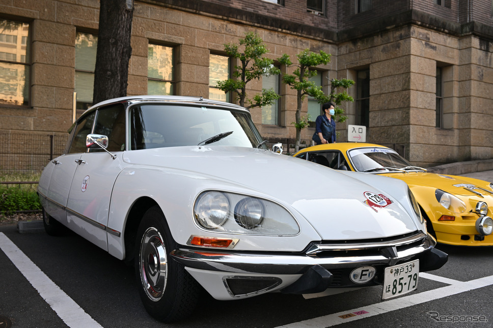 パレードの参加車両《写真撮影 廣井誠》