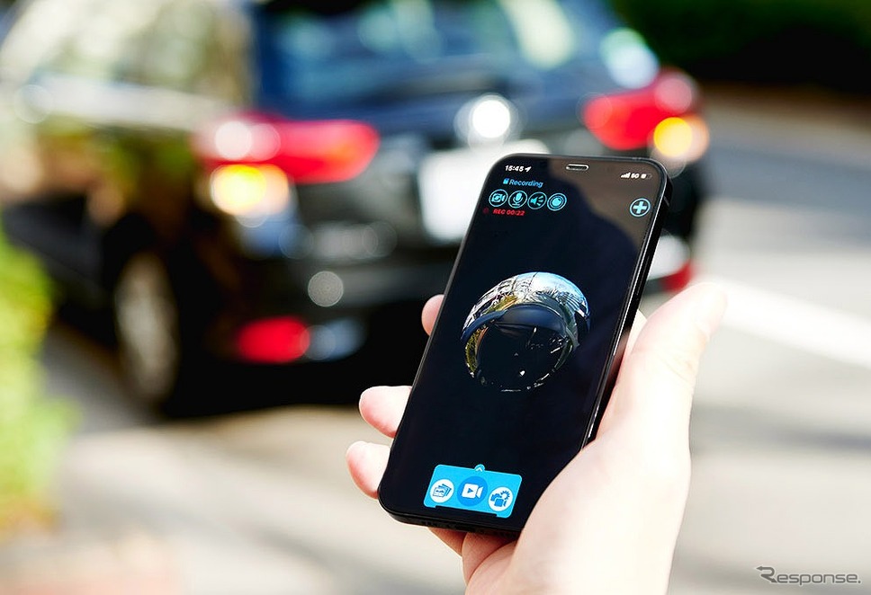 スマートフォン連動 駐車監視機能《写真提供 ユピテル》