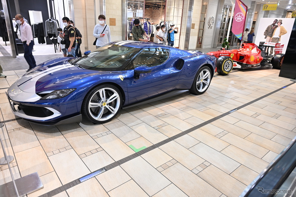 ラシックの展示会場《写真撮影 廣井誠》