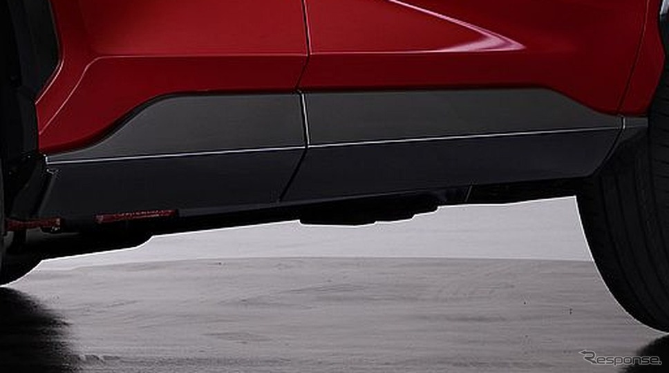 トヨタ RAV4 プラグインハイブリッド GR SPORT（欧州仕様）《photo by Toyota》