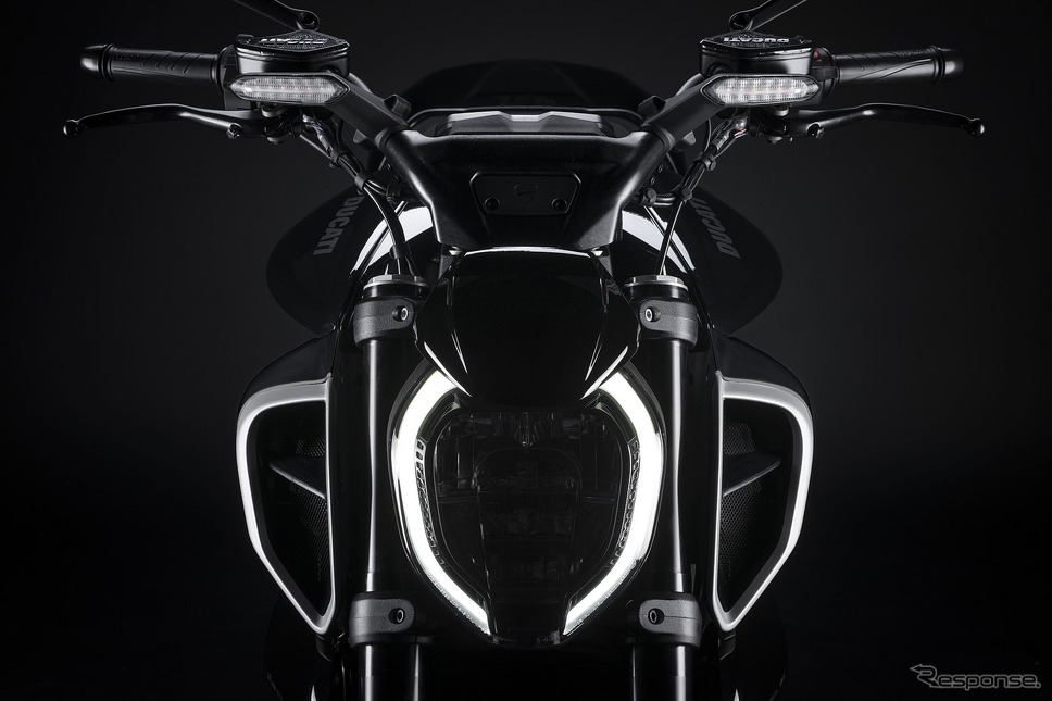ドゥカティ・ディアベル V4《photo by Ducati》