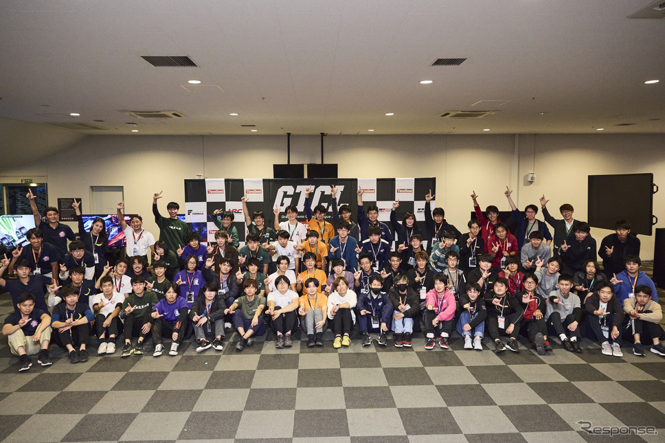Gran Turismo College League 予選大会《画像提供 朝日新聞社》