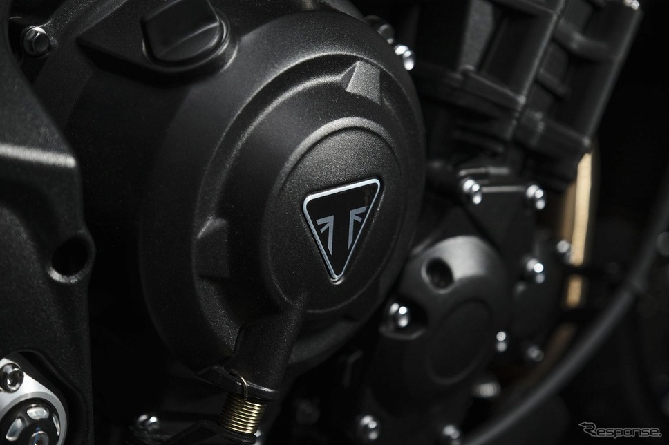 トライアンフ ストリートトリプル MOTO2エンジン《写真提供 トライアンフモーターサイクルズジャパン》