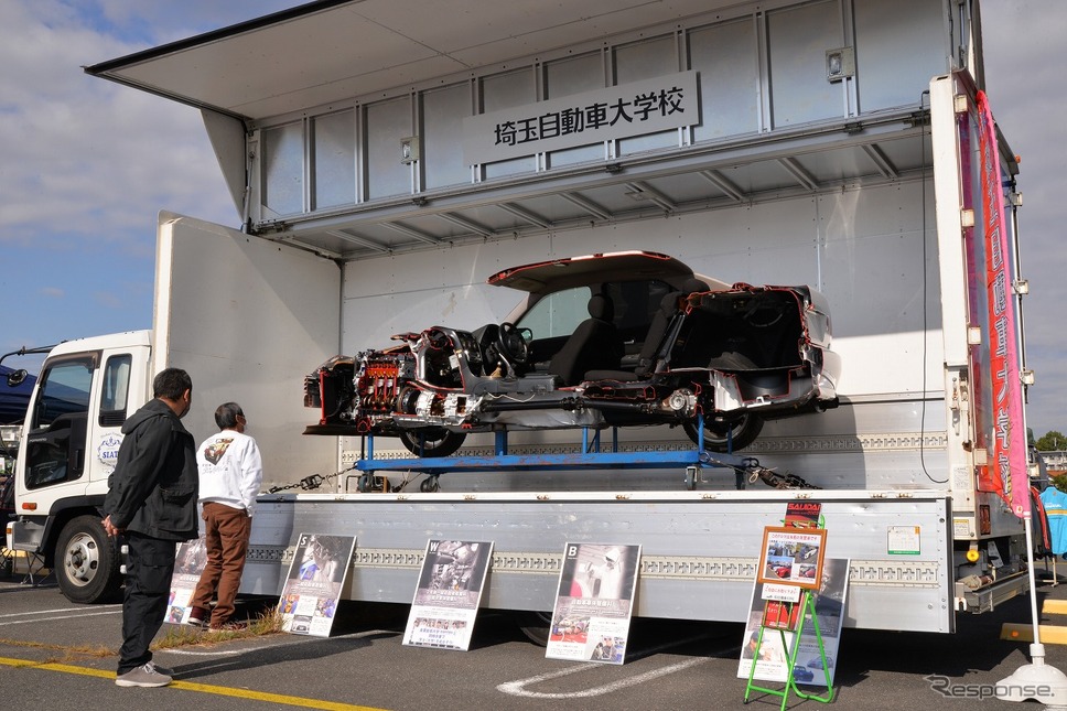 第2回 昭和平成なつかしオールドカー展示会嶽宮三郎