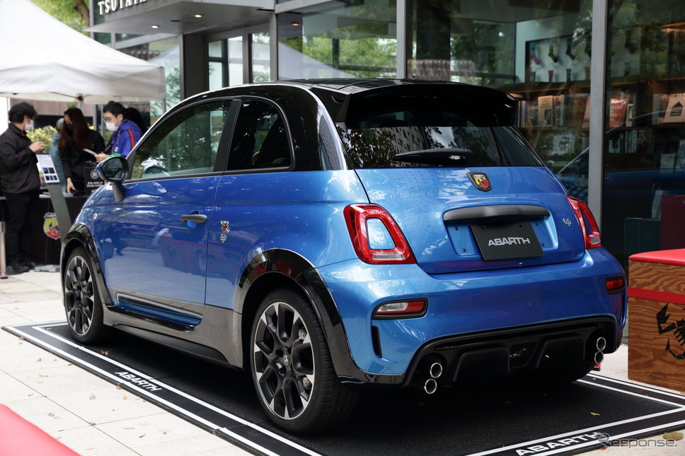 2023年に導入予定の限定車、アバルト『695トリブート131ラリー』《写真撮影 南陽一浩》