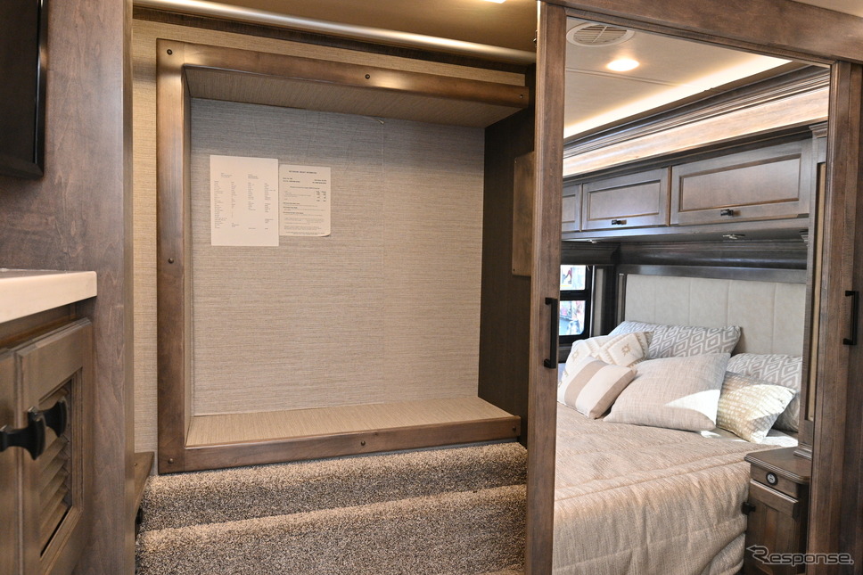 ティフィン「アレグロ ブリーズ33BR」の収納《写真撮影 廣井誠》