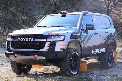 ダカールラリー2023でのTLC参戦車両《写真提供 トヨタ車体》
