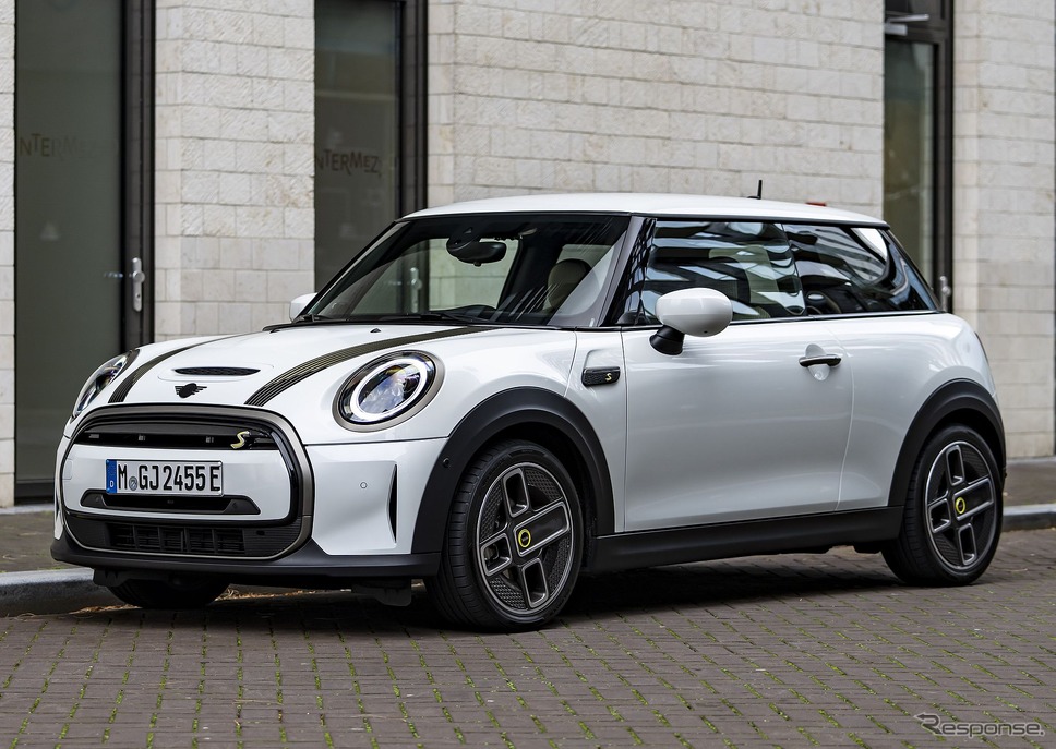 MINI クーパーS E の「レゾリュート・エディション」(欧州仕様)《photo by MINI》