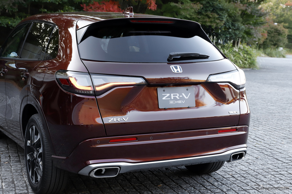 ホンダ ZR-V(プレミアムクリスタルガーネット)《写真撮影 小林岳夫》