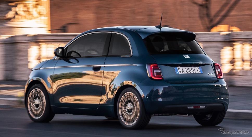 フィアット 500 e(欧州仕様車)《photo by Fiat》