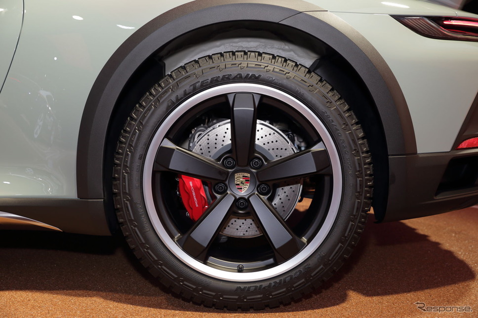 ポルシェ 911ダカール(ロサンゼルスモーターショー2022)《写真撮影 南陽一浩》