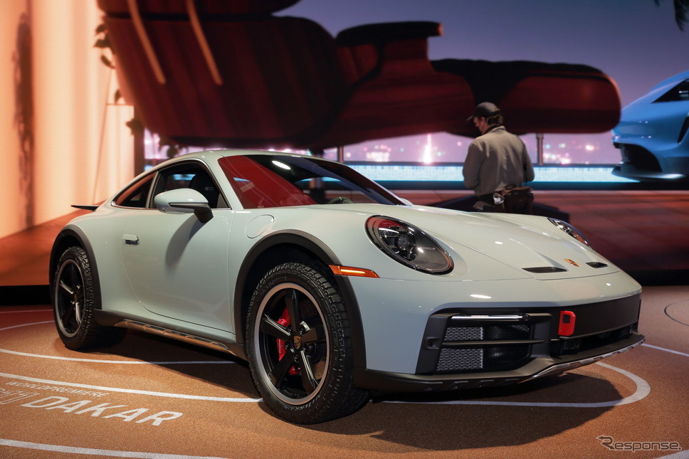 ポルシェ 911ダカール(ロサンゼルスモーターショー2022)《写真撮影 南陽一浩》