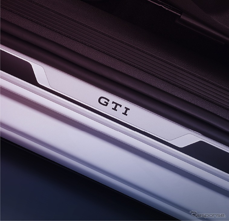 VW ポロ GTI GTI専用ドアシルプレート《写真提供：フォルクスワーゲンジャパン》