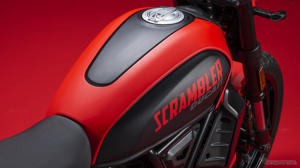 ドゥカティ・スクランブラー 新型の「フルスロットル」《photo by Ducati》