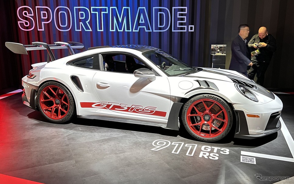 ポルシェ 911 GT3 RS 新型（ロサンゼルスモーターショー2022）《photo by Porsche》