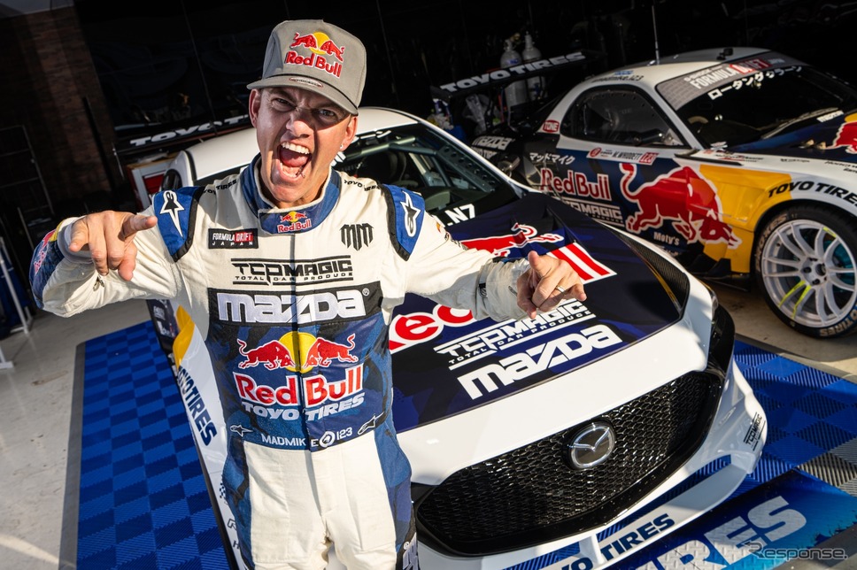 Red Bull withTeamMagic Toyo Tires Drift / マッド・マイク選手《写真撮影 土屋勇人》