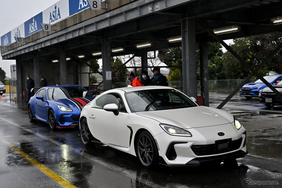 STIサーキットドライブ《撮影 雪岡直樹》