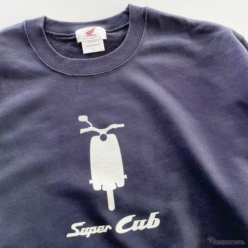 スウェットシャツ ホンダスーパーカブ レトロプリント《写真提供 フェイス》