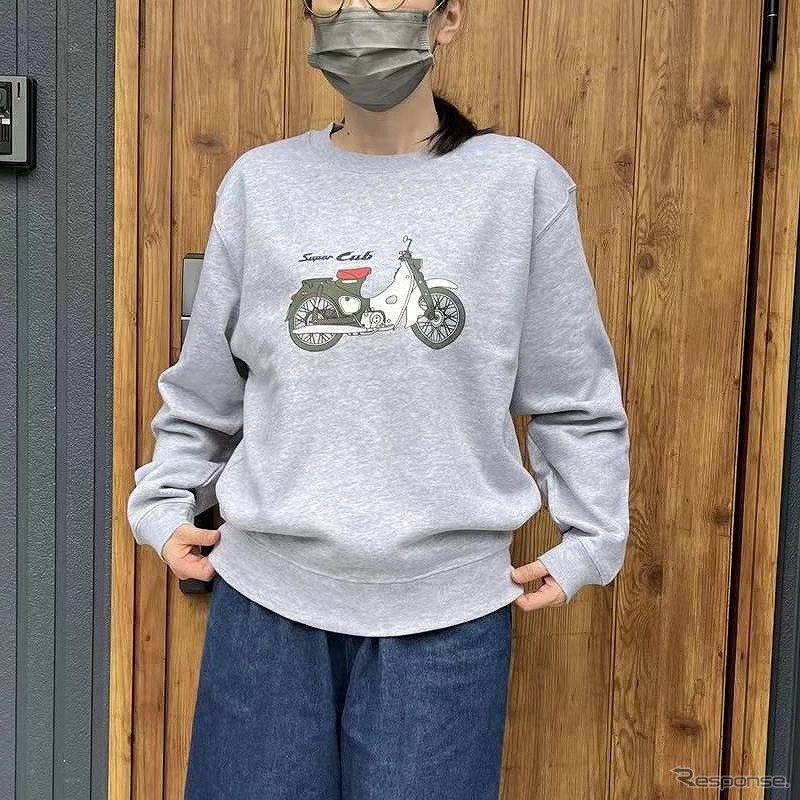 スウェットシャツ ホンダスーパーカブ レトロプリント ベーシックスーパーカブ《写真提供 フェイス》