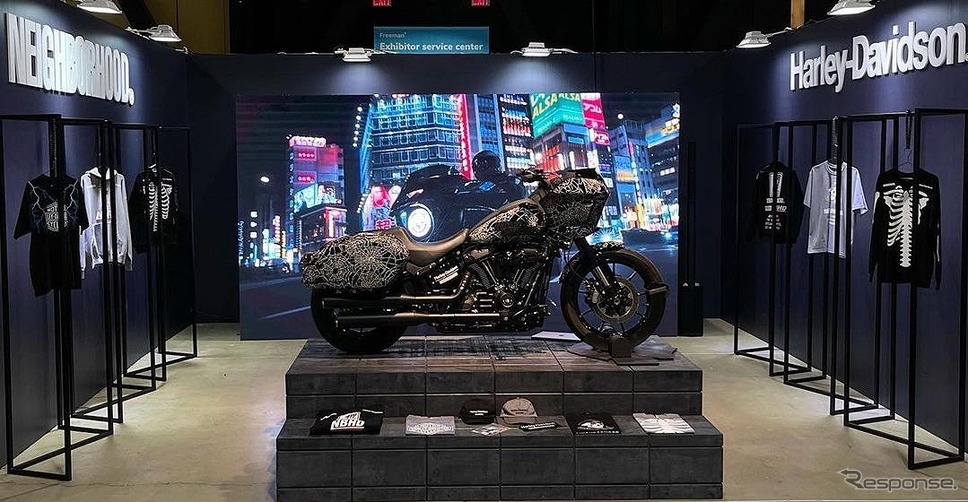 COMPLEXCONで世界初公開されたNEIGHBORHOOD×HARLEY-DAVIDSONの特別モデルとアパレルを日本で初展示《写真提供 ハーレーダビッドソンジャパン》