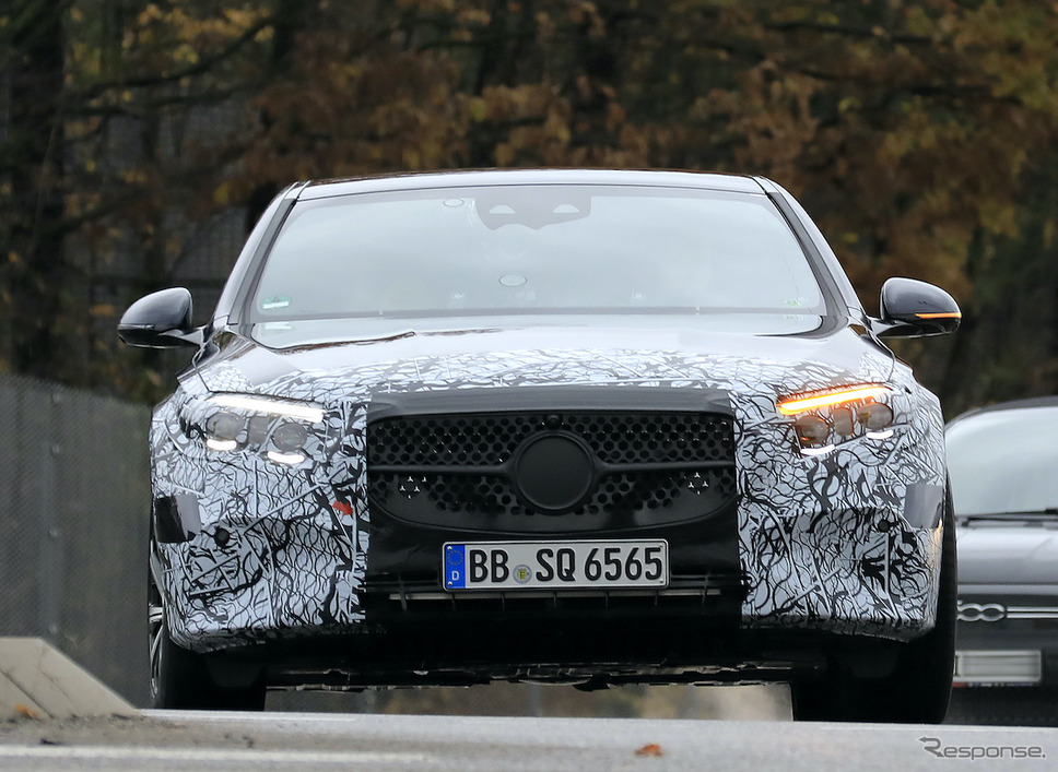 メルセデスベンツ Eクラス 次期型プロトタイプ(スクープ写真)《APOLLO NEWS SERVICE》