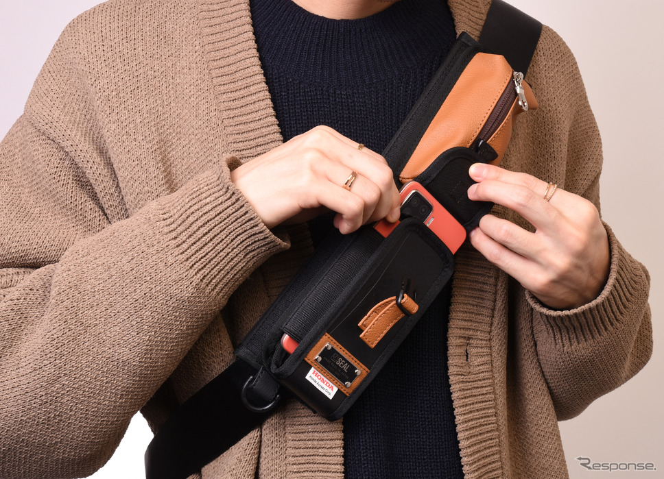 SEAL×Honda Access ショルダーパッド PRO《写真提供 モンドデザイン》