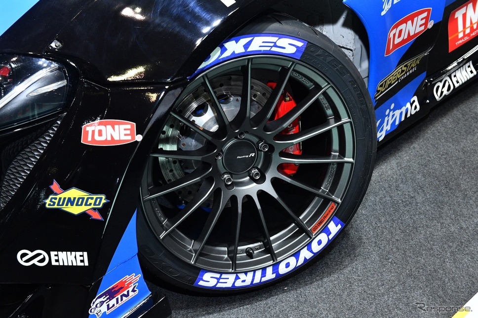 PROXES R888R(参考画像)《写真撮影 野口岳彦》