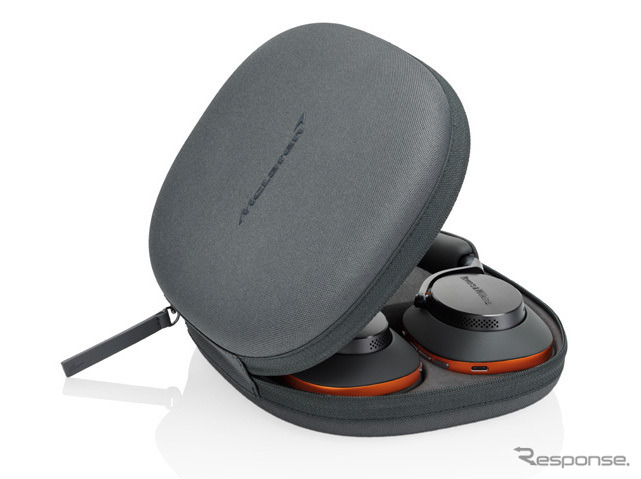 B&W P×8 マクラーレンエディション《写真提供 Bowers & Wilkins》