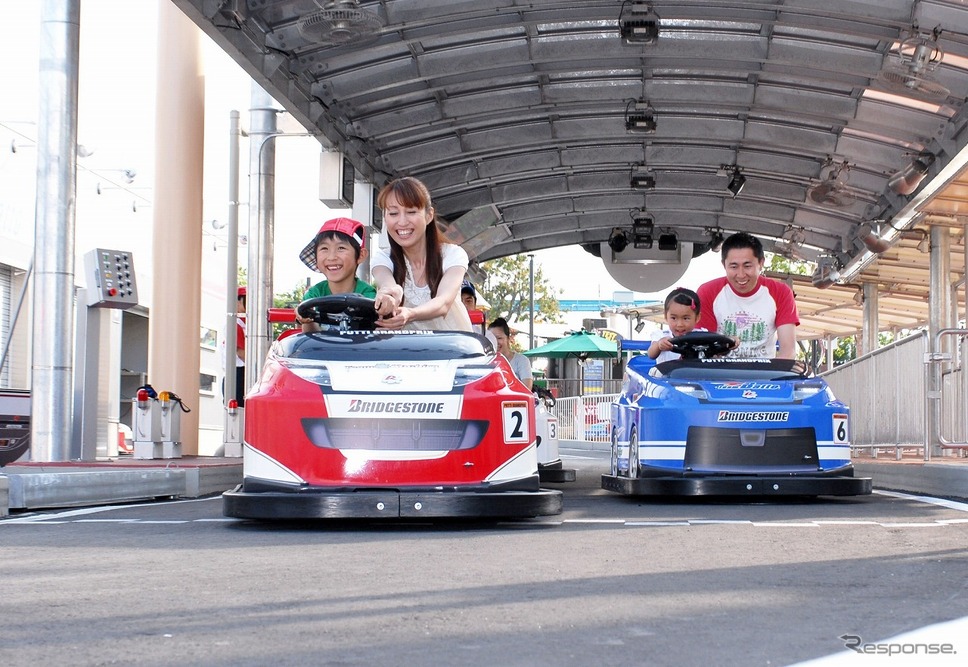 鈴鹿サーキット 4枚 2/28まで ✴︎値下げ - テーマパーク/遊園地