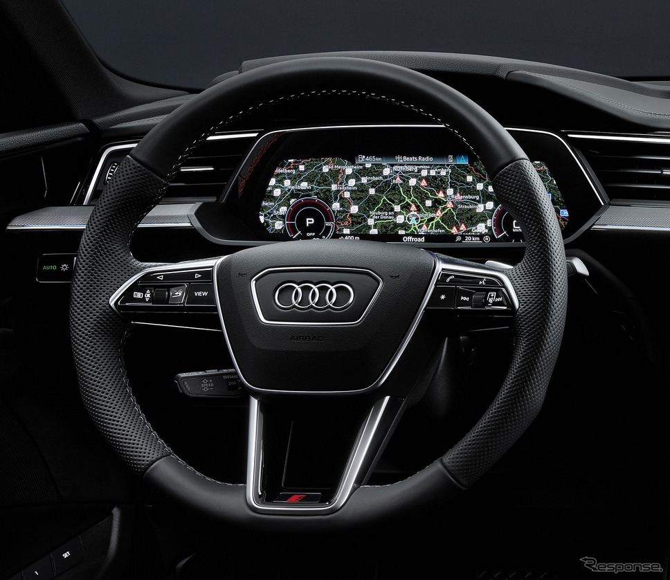 アウディ SQ8 e-tron《photo by Audi》