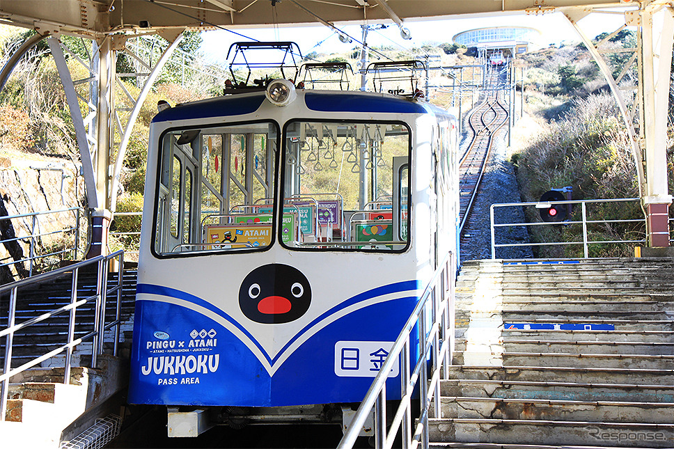 富士急行グループになった新生「十国峠ケーブルカー」《写真撮影 編集部》