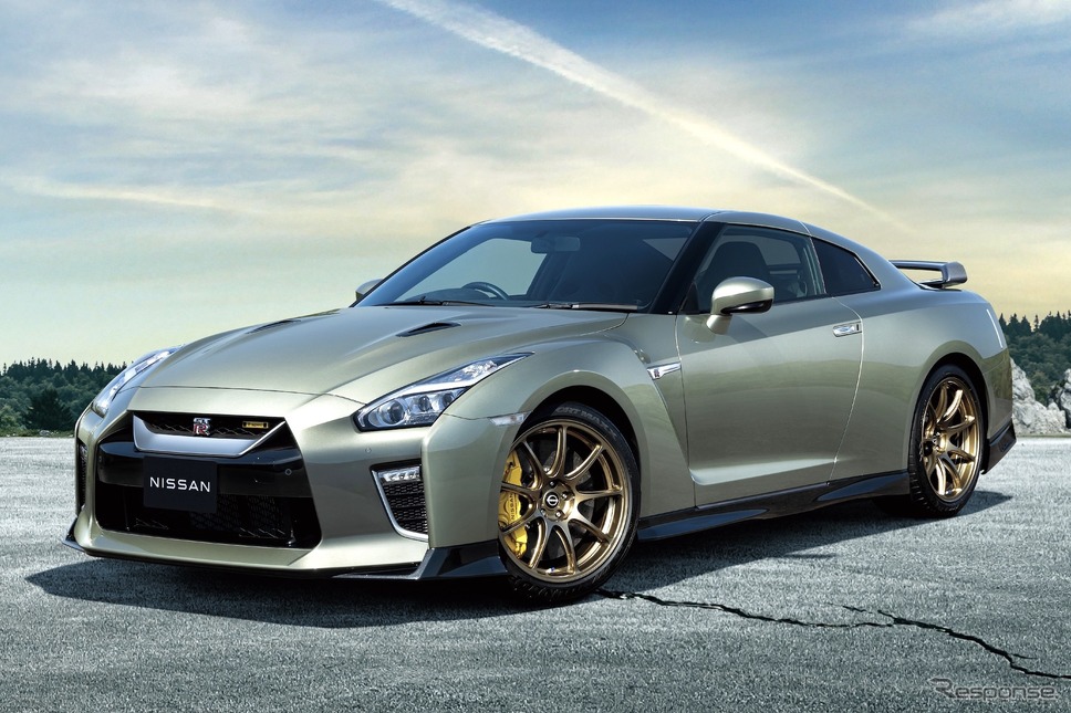 デートカーの提案:日産GT-R《写真提供 日産自動車》