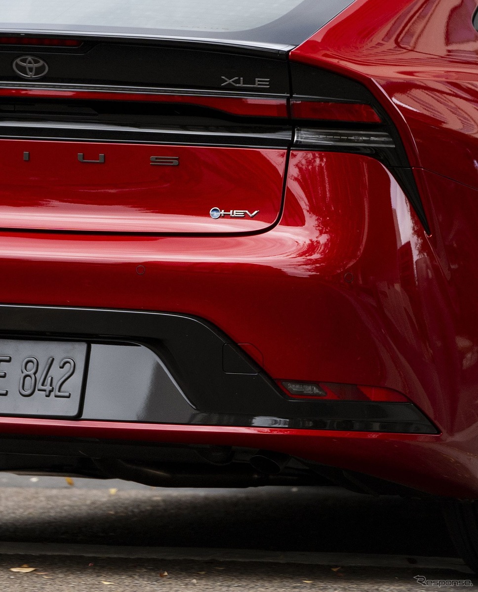 トヨタ・プリウス 新型の「XLE」（米国仕様）《photo by Toyota》
