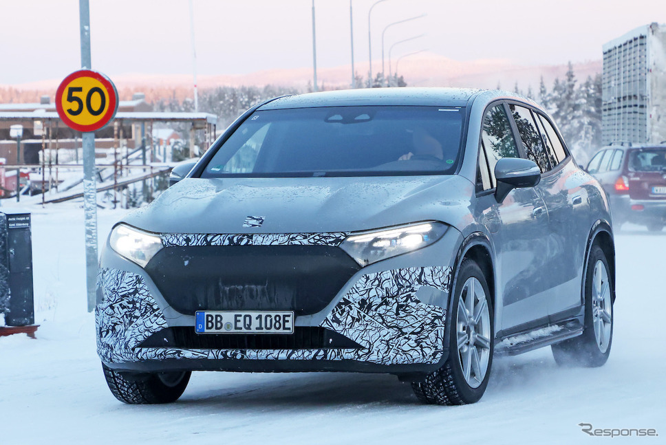メルセデスマイバッハ EQS SUV プロトタイプ（スクープ写真）《APOLLO NEWS SERVICE》