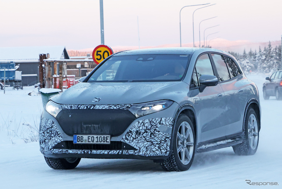 メルセデスマイバッハ EQS SUV プロトタイプ（スクープ写真）《APOLLO NEWS SERVICE》