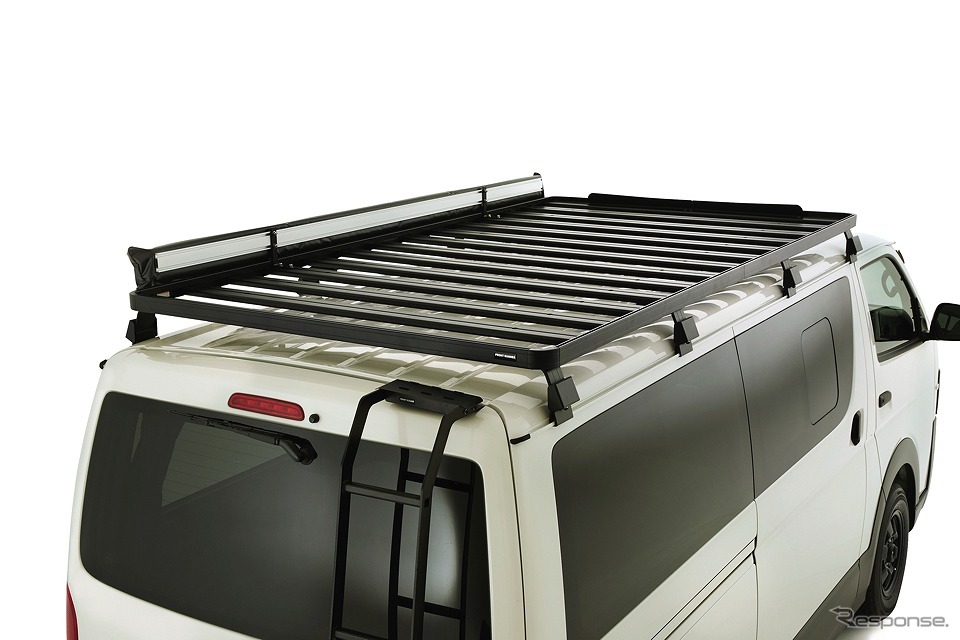 GORDON MILLER GMLVAN V-01《写真提供:キャンピングカー株式会社》