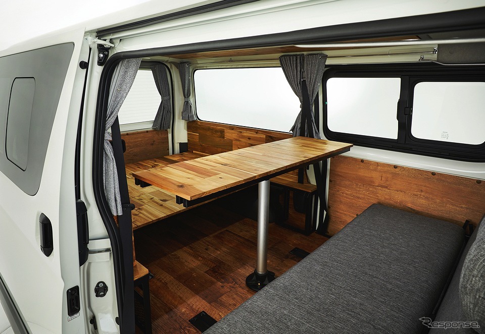 GORDON MILLER GMLVAN V-01《写真提供:キャンピングカー株式会社》