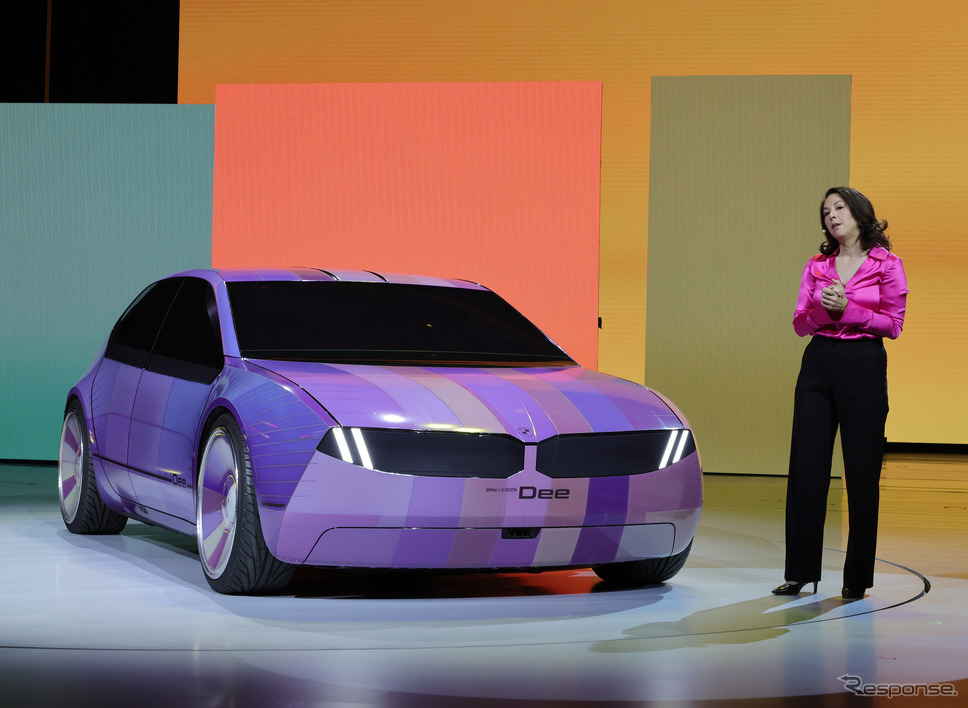 BMW i VISION Dee（BMW Keynote CES 2023）《Photo by Ethan Miller/Getty Images/ゲッティイメージズ》