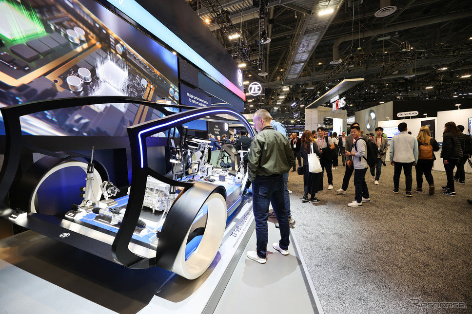 ZF（CES 2023）《Photo by Tayfun Coskun/Anadolu Agency/ゲッティイメージズ》