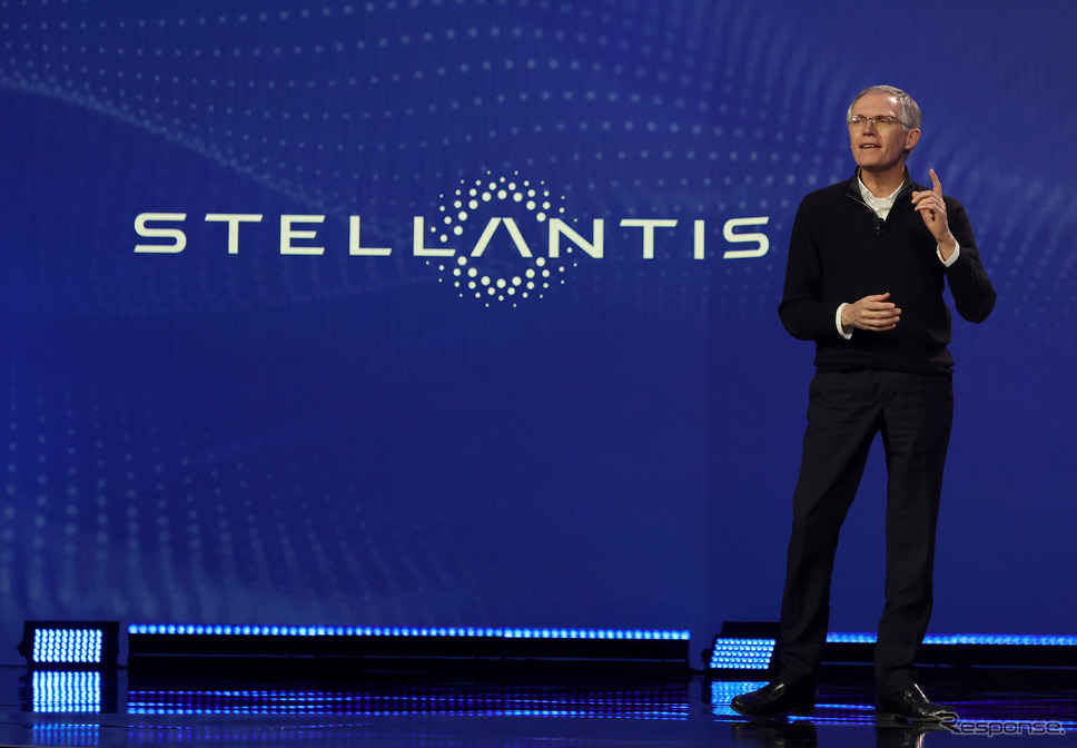 ステランティスのカルロス・タバレスCEO(Stellantis Keynote/CES 2023)《Photo by Ethan Miller/Getty Image/ゲッティイメージズ》